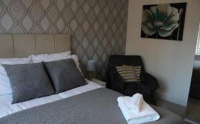 Haven - Spacious Luxury Home Perfect For Families, Couples And Contractors! 5Mins To Xscape And Junction 32!